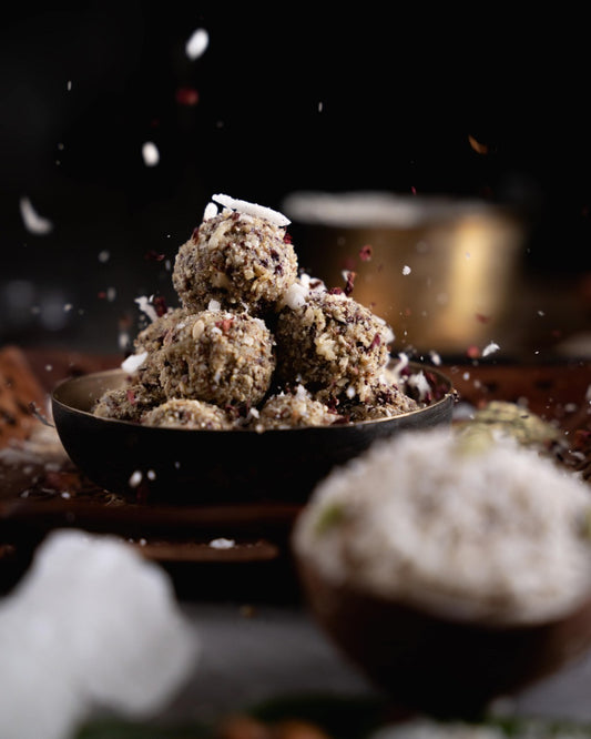 Nuskha Peanut Coconut Laddoo For Pregnancy