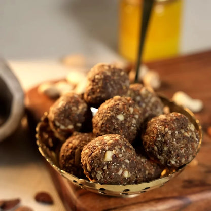 Stree Swasthya's Dry Fruit & Gondh Laddoos